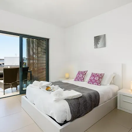 Marina Village Apartment * Lagos
